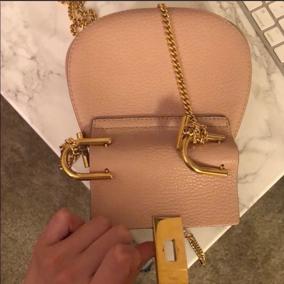 Chloe drew Crossbody Bag - Picture 7 of 7